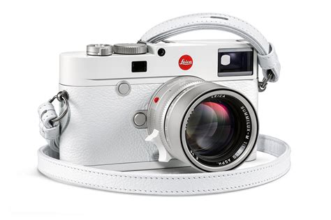 Leica All-White M10 Camera - Flawless Crowns