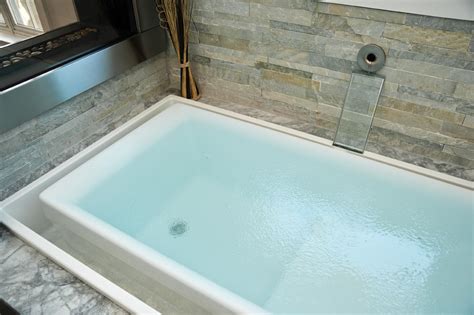 Air Jetted Tub - Design Build Planners