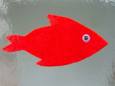 FELT BOARD STORY | Slippery Fish by Charlotte Diamond | Slippery fish, Fish, Red guy