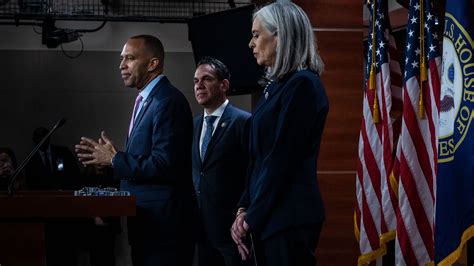 Hakeem Jeffries Elected Leader of House Democrats - The New York Times