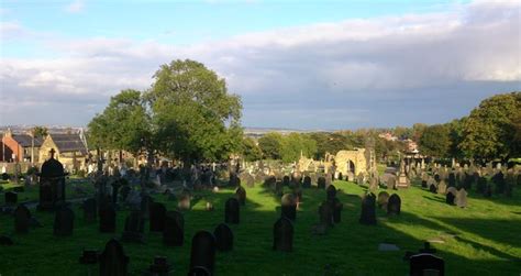 Barnsley Cemetery © Matthew Hatton cc-by-sa/2.0 :: Geograph Britain and Ireland