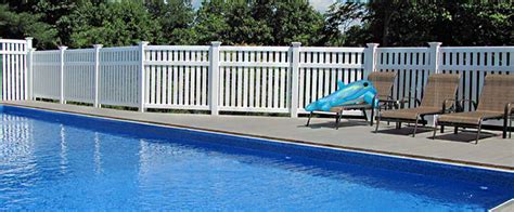 Pool Fence Laws — And the Pool Fence Designs You’ll Want - Smucker Fencing