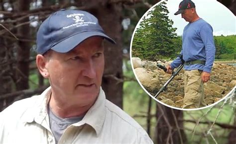 Who is Gary Drayton? Get to know The Curse of Oak Island's metal-detecting 'ninja'