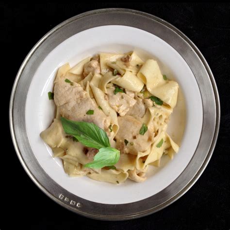 Pappardelle with Chicken and Mushrooms – Homegrown Foods