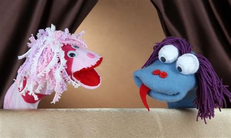 How To Build a Puppet Theatre for Your Kids