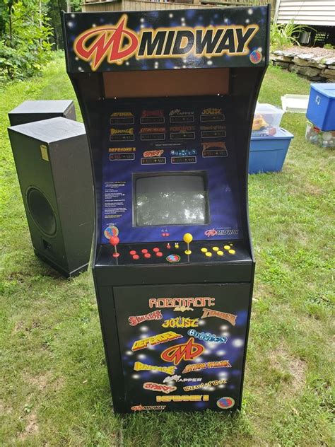 Midway Retro Arcade for Sale in Killingworth, CT - OfferUp