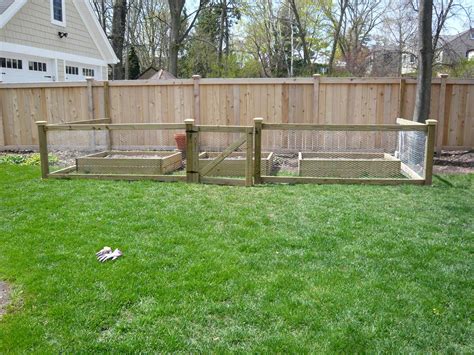Things You Should Know About The Usage Of Wire Garden Fence | Garden Design Ideas