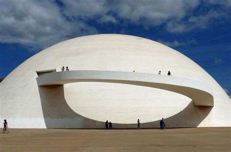 Oscar Niemeyer: The Leftist Who Built Brasilia - Arch2O.com