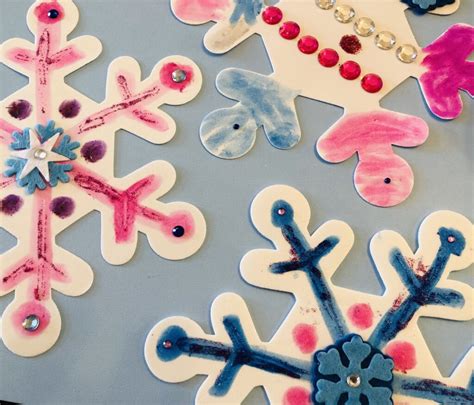 Easy Foam Snowflake Craft for Kids - Glitter On A Dime