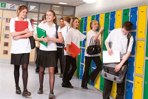 What is the average size of a school locker? - Manutan UK Blog