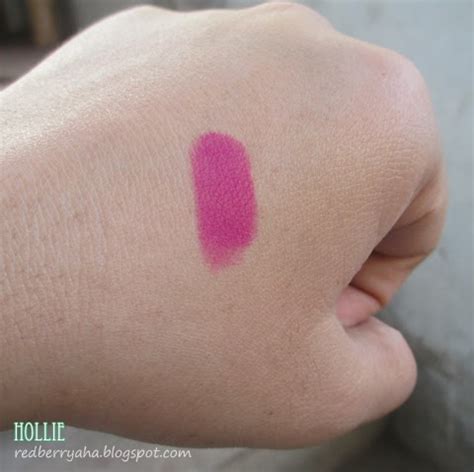 Random Beauty by Hollie: Mac Retro Matte Lipstick in Flat Out Fabulous Swatch