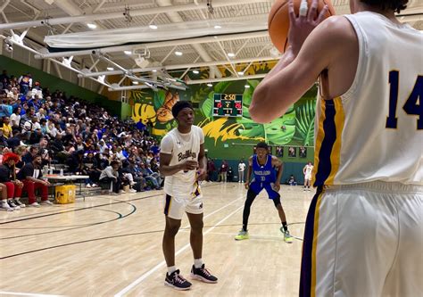 Oakland high schools advance in NorCal basketball tournament