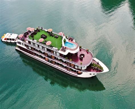 Dora Cruise Halong Bay: Reviews, Itinerary and Prices