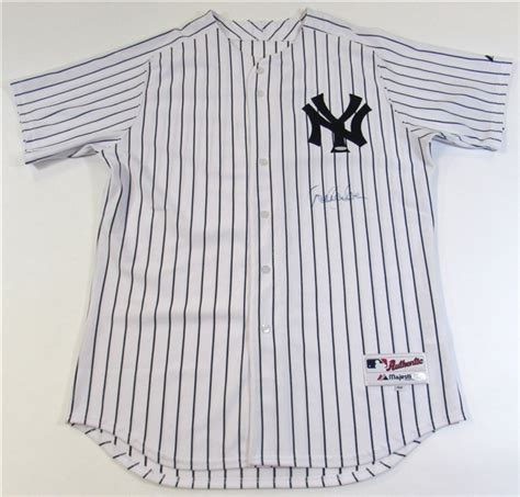 Lot Detail - Derek Jeter Signed Jersey