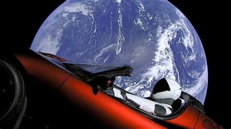 SpaceX's Tesla Roadster made its first close approach with Mars