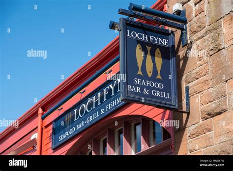 Loch fyne seafood bar grill hi-res stock photography and images - Alamy