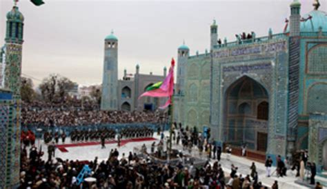 Thousands celebrate Nowruz in Mazar-i-Sharif | UNAMA