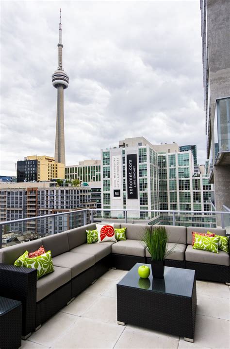 Outdoor Living | Contemporary Toronto Condo www.cmidesign.ca | Modern ...