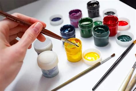 Thinning Acrylic Paint – How to thin Acrylic Paint correctly