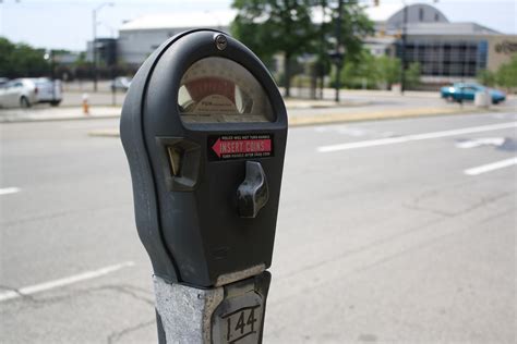 Federal judge dismisses antitrust suit over Chicago parking meters | Courthouse News Service