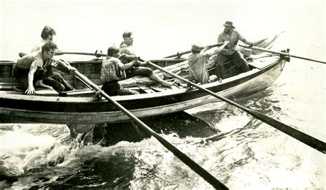 Whale Hunt - New Bedford Whaling National Historical Park (U.S. National Park Service)