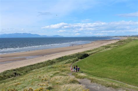 Irvine Beach, North Ayrshire, Scotland :: British Beaches