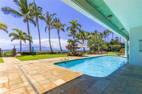 Lahaina Shores Beach Resort 121 - Hawaii Real Estate Market & Trends ...