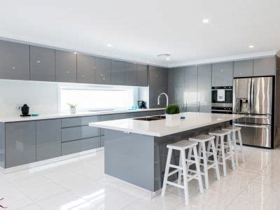 grey-modern-kitchen-island Modern Contemporary Kitchen, Modern Kitchen Interiors, Modern Kitchen ...