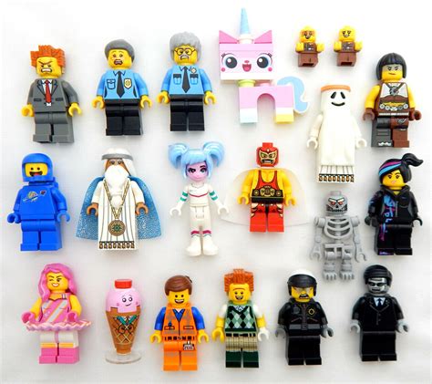 NEW LEGO MOVIE - 5 RANDOM FIGURES - Lot minifig minifigure emmet wyldstyle baby | eBay