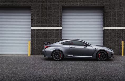 Lexus RC F / Discover the Global World of Lexus