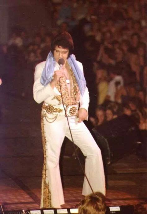 37 Elvis Presley 1977 last Concert Photos ideas | elvis presley 1977 ...