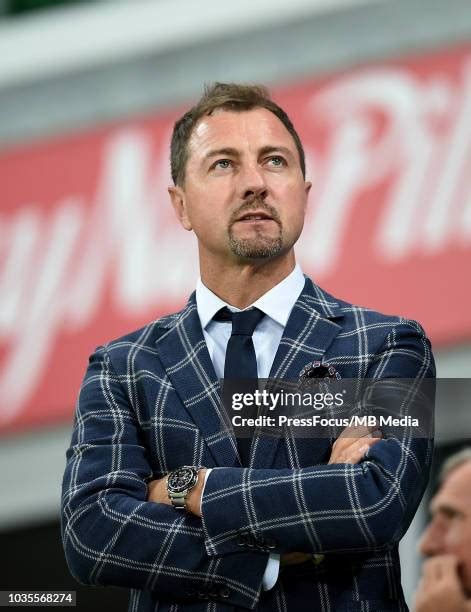 Jerzy Dudek Poland Photos and Premium High Res Pictures - Getty Images