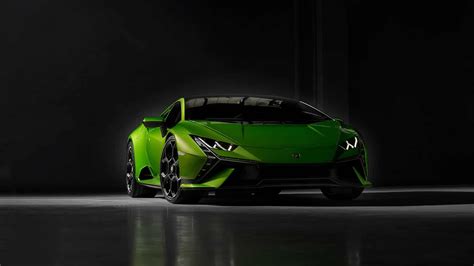 Lamborghini Huracan Tecnica launched in India - Check price, mileage ...