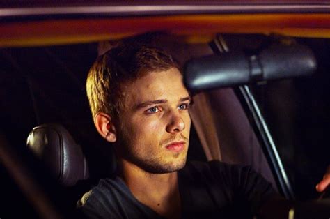 Max Thieriot ~ House at the End of the Street Hush Hush, Max Theriot ...