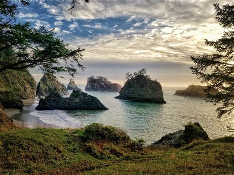 MichaelPocketList: Secret Beach, Southern Oregon Coast [OC][4032x3024]