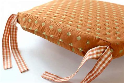 How to Make Chair or Bar Stool Cushions | Sewing Tutorial | Bloom | Bar ...