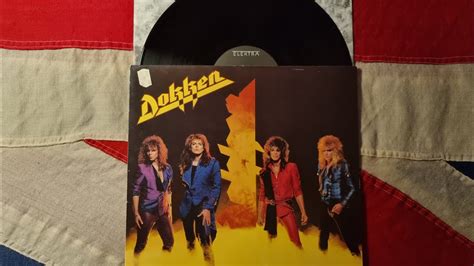 Dokken - Under Lock And Key Close Up (1985) (12" Vinyl) - YouTube