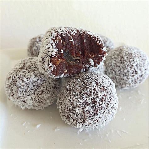 Ripped Recipes - Chocolate Dates