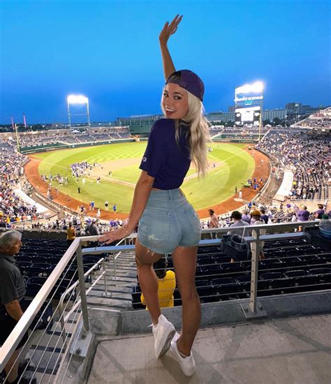 Olivia Dunne dances with delight in stands as LSU college stars ...