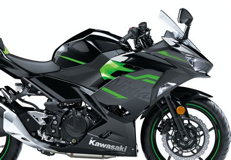 Kawasaki Ninja 400 | Sport | Suave e poderosa