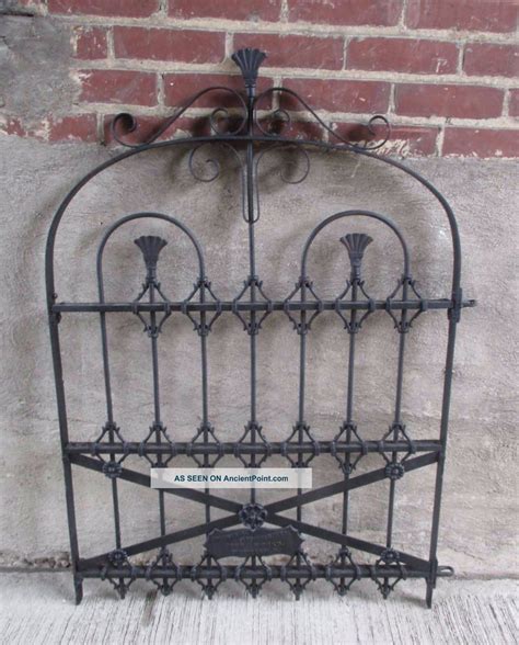 Antique Ornate Black Wrought Iron Garden Gate - Cincinnati, Ohio (3)