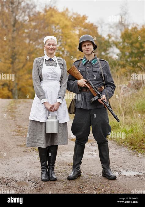 Jonglerie Altar cărbune finnish ww2 uniform Grafic cețos triatlon