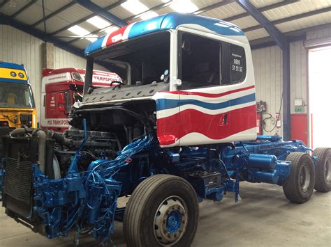 Scania T Cab Re-Paint For Diamond Jubilee | Latest News