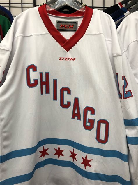 Custom Hockey Jerseys In Chicago: Jerseys For Any Level | Gunzo's