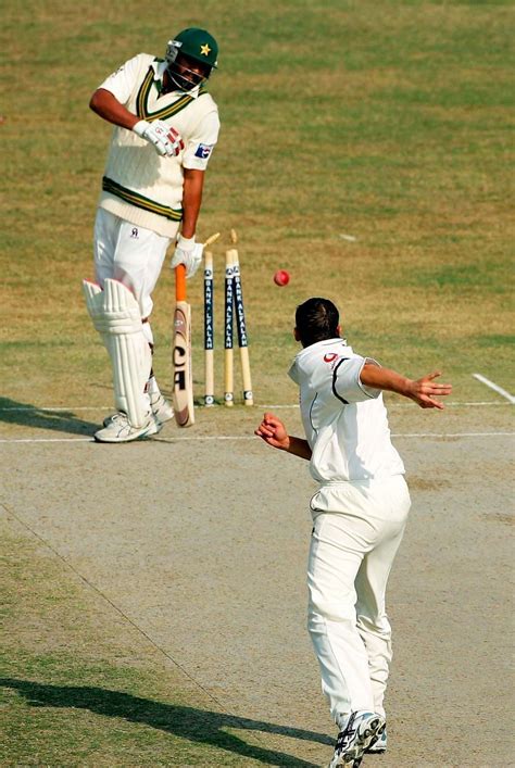 10 most bizarre run-outs in cricket history