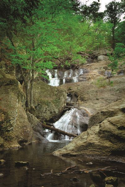 Mid-Atlantic fall hikes: Cunningham Falls State Park in Thurmont, Md ...