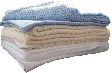 Sugglemore Lightweight 100% Acrylic Cellular Blanket Single, Double ...