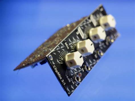 paper_synth:ps401_clipmixer [Paper-PCBs]
