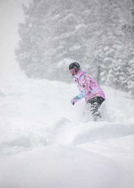 Snow Reports for Aspen Snowmass | Today's Snowfall & Conditions