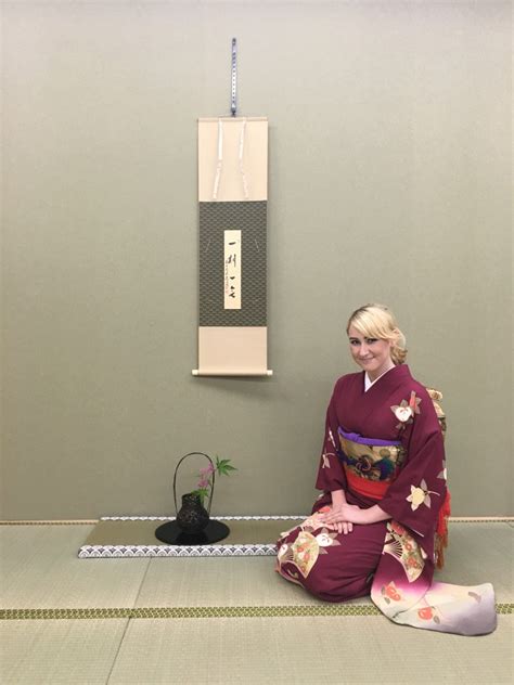 Kimono and Tea Ceremony – Sanpai Japan